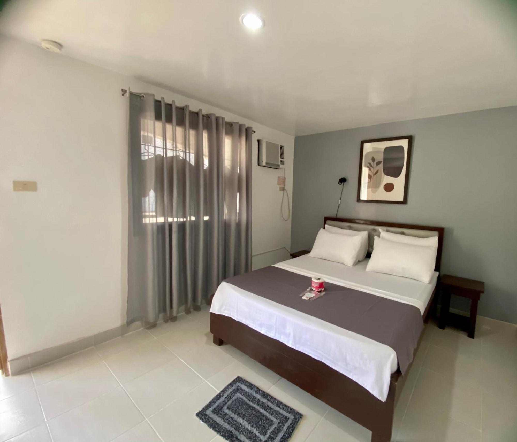 Marion Roos Hotel Puerto Galera Zewnętrze zdjęcie